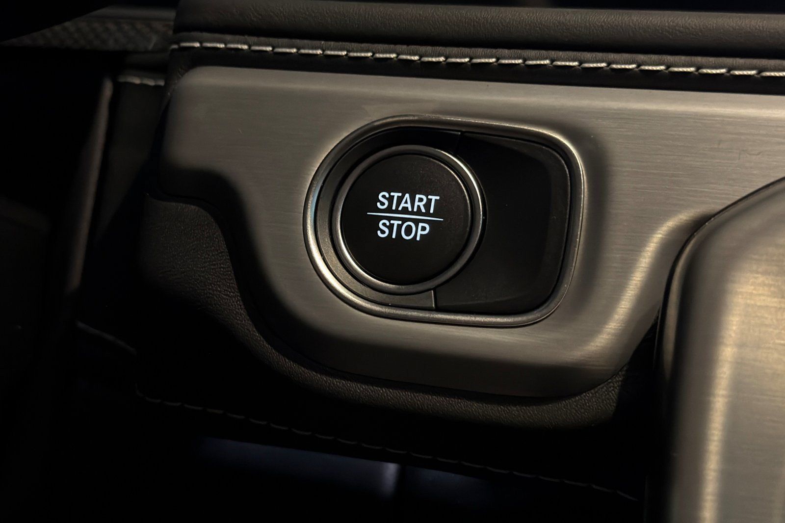 New 2027 Mercedes-Benz G 580 e image 21