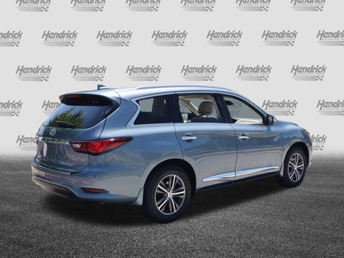 Used 2019 INFINITI QX60 Luxe w/ Essential Package FWD image 9