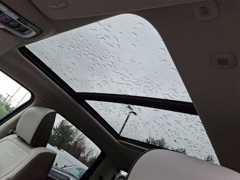 New 2026 RAM 1500 Laramie image 7