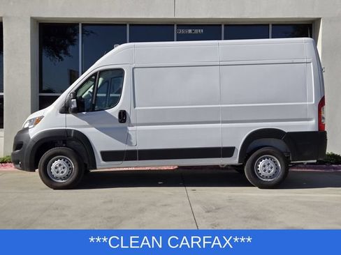 Used 2025 RAM ProMaster 2500 FWD image 4
