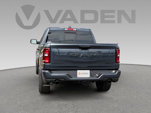 New 2026 RAM 1500 Big Horn AWD/4WD image 17