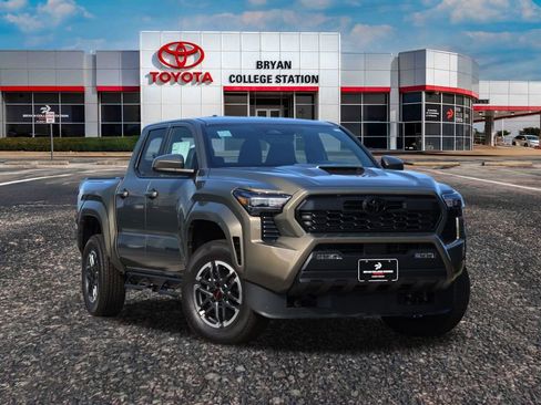 New 2025 Toyota Tacoma TRD Sport image 1