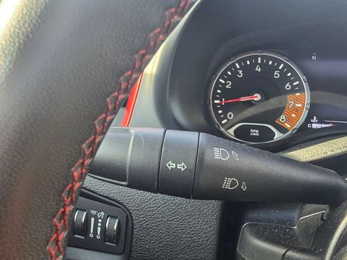 Used 2023 Jeep Renegade Trailhawk AWD/4WD image 24
