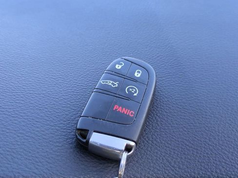 Used 2015 Chrysler 200 C w/ Navigation & Sound Group I image 42