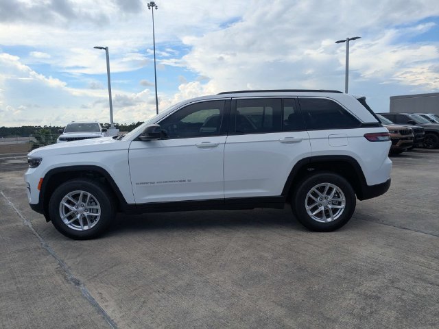 New 2026 Jeep Grand Cherokee Laredo X RWD image 7