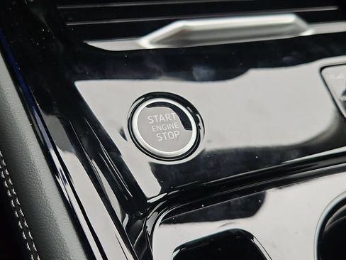 New 2026 Audi Q3 quattro 2.0T AWD/4WD image 16