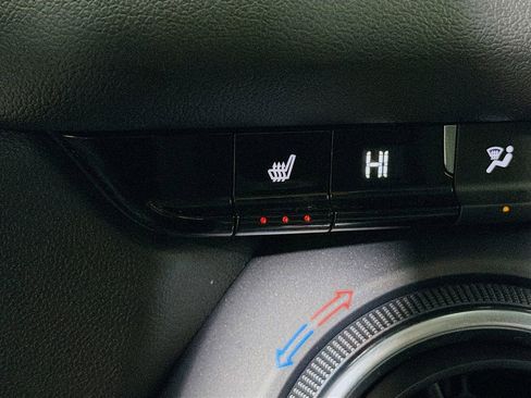 Used 2022 Chevrolet Blazer LT image 22