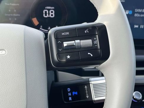 Used 2025 Hyundai Santa Fe SEL image 30