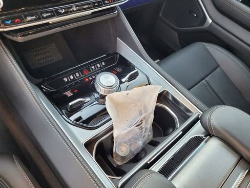 New 2026 Jeep Grand Wagoneer L Limited image 25