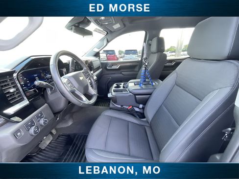 Certified 2024 Chevrolet Silverado 1500 LT AWD/4WD image 18