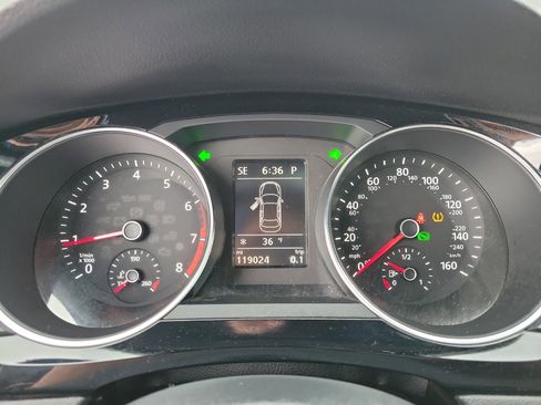 Used 2016 Volkswagen Jetta SEL w/ Lighting Package image 24