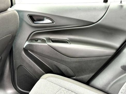 Used 2022 Chevrolet Equinox LT FWD image 20