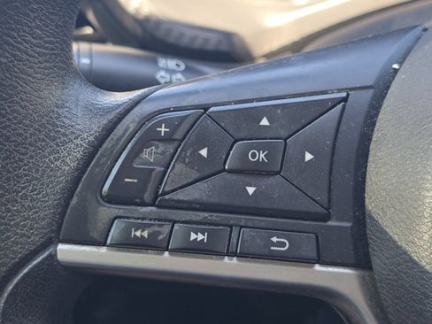 Used 2022 Nissan Sentra S FWD image 30