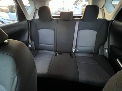 Used 2025 Kia Soul LX w/ LX Technology Package image 38