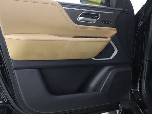 Used 2025 INFINITI QX80 Luxe image 22