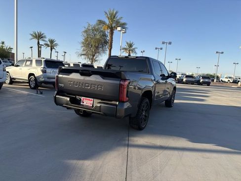 Used 2023 Toyota Tundra Platinum AWD/4WD image 5