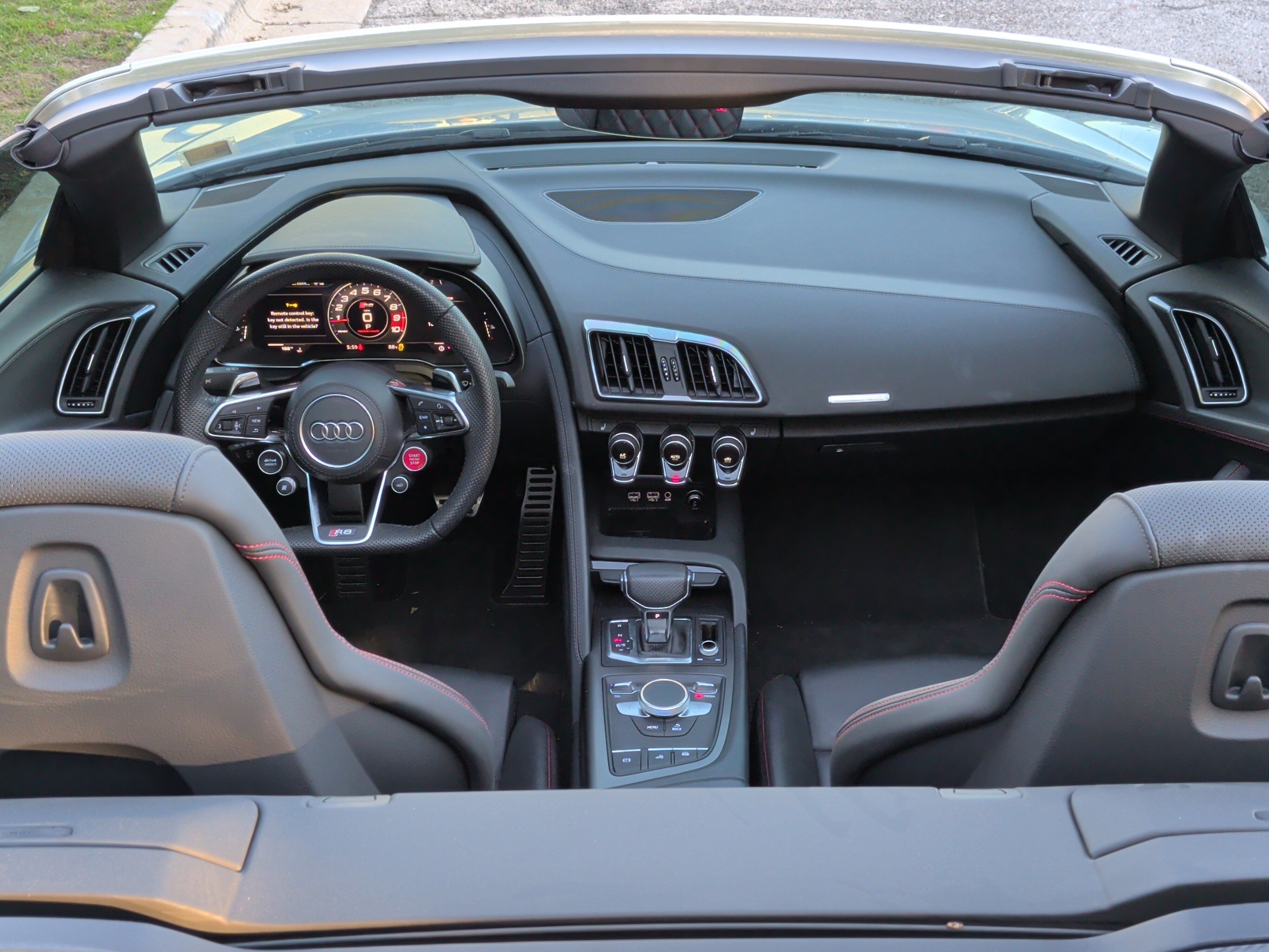 Used 2023 Audi R8 V10 performance RWD image 29