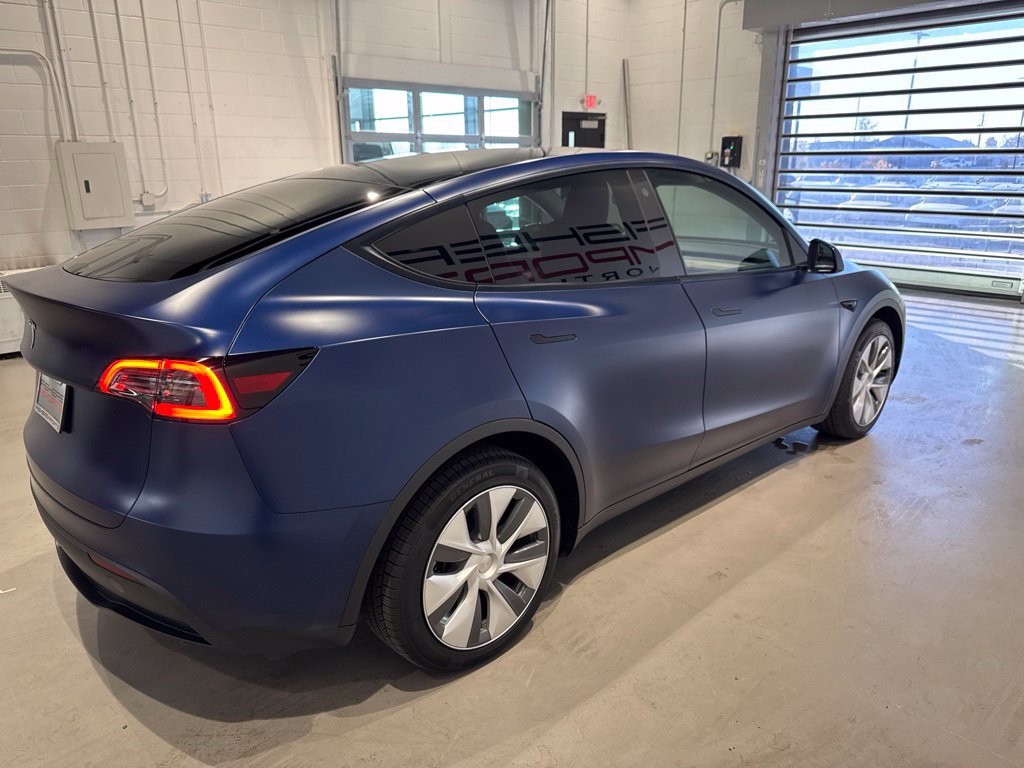 Used 2023 Tesla Model Y Long Range AWD/4WD image 36