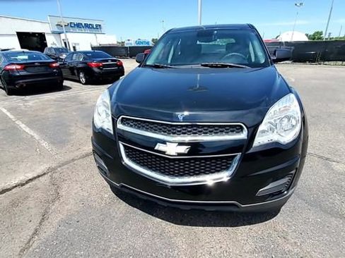 Used 2013 Chevrolet Equinox LS FWD image 3