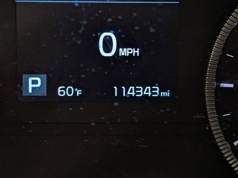 Used 2020 Kia Telluride EX image 17