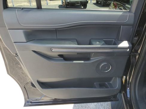 Certified 2024 Ford Expedition Max XLT image 14