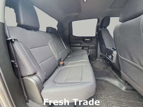 Used 2021 Chevrolet Silverado 1500 LT w/ Z71 Off-Road Package AWD/4WD image 8