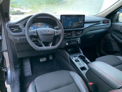 Used 2023 Ford Escape ST-Line Select w/ Tech Pack #2 AWD/4WD image 19