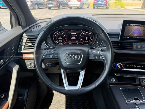 Used 2020 Audi Q5 2.0T Premium Plus w/ Premium Plus Package AWD/4WD image 23
