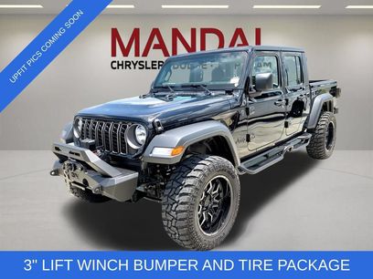 New 2026 Jeep Gladiator Sport