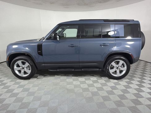 New 2026 Land Rover Defender 110 S image 2