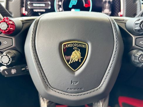 Used 2024 Lamborghini Revuelto AWD/4WD image 27