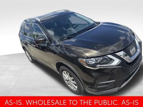 Used 2017 Nissan Rogue SV AWD/4WD image 1