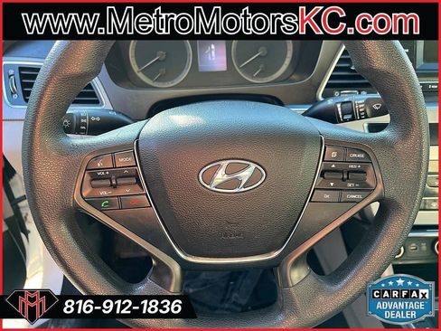 Used 2015 Hyundai Sonata SE image 26