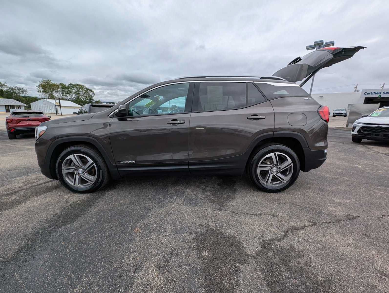 Used 2019 GMC Terrain SLT w/ Preferred Package AWD/4WD image 12