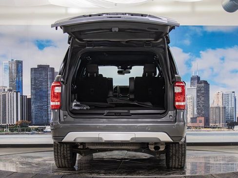 Used 2020 Ford Expedition XLT w/ Equipment Group 202A image 12