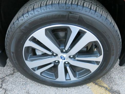 Used 2019 Subaru Outback 3.6R Limited image 35