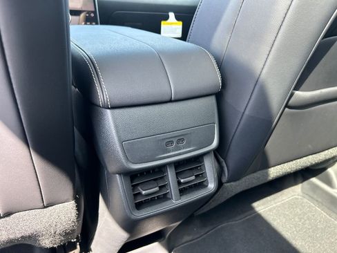 New 2026 GMC Terrain Elevation w/ Elevation Premium Package AWD/4WD image 33