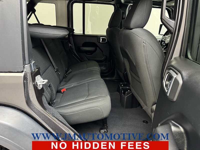 Used 2019 Jeep Wrangler Unlimited Sport S AWD/4WD image 17