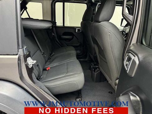 Used 2019 Jeep Wrangler Unlimited Sport S AWD/4WD image 17