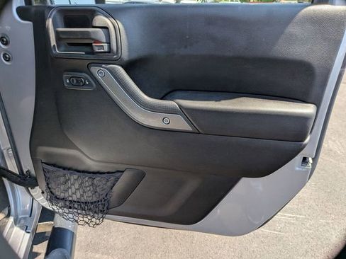 Used 2015 Jeep Wrangler Unlimited Sport w/ Quick Order Package 24S image 32