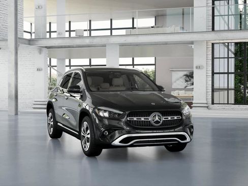 Used 2025 Mercedes-Benz GLA 250 image 9