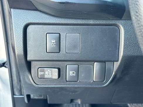Used 2022 Toyota Tacoma 2WD Double Cab image 29