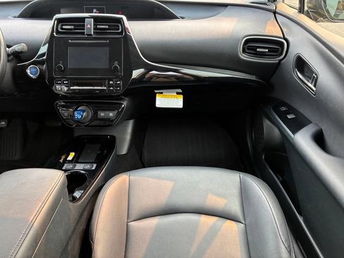 Used 2019 Toyota Prius XLE w/ Advanced Technology Package AWD/4WD image 13