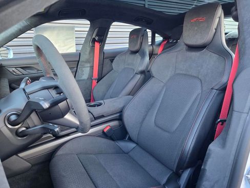 New 2026 Porsche Taycan GTS image 5