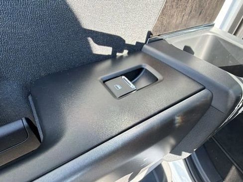 New 2026 Ford F250 Lariat image 15