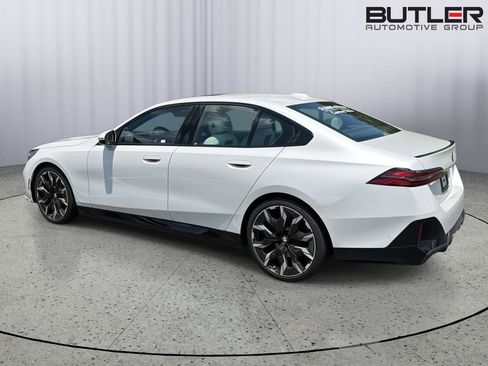 Certified 2026 BMW 530i w/ M Sport Package RWD image 3