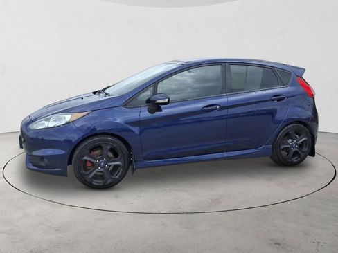 Used 2016 Ford Fiesta ST FWD image 9