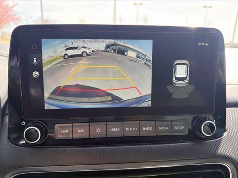 Used 2023 Hyundai Kona Limited AWD/4WD image 25
