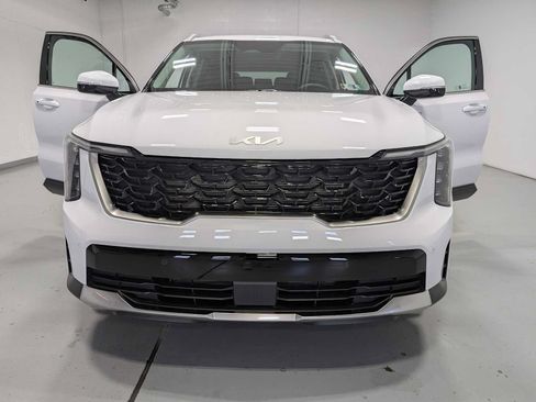Used 2025 Kia Sorento S AWD/4WD image 15
