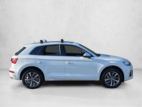 Used 2023 Audi Q5 2.0T Premium Plus w/ Premium Plus Package AWD/4WD image 4